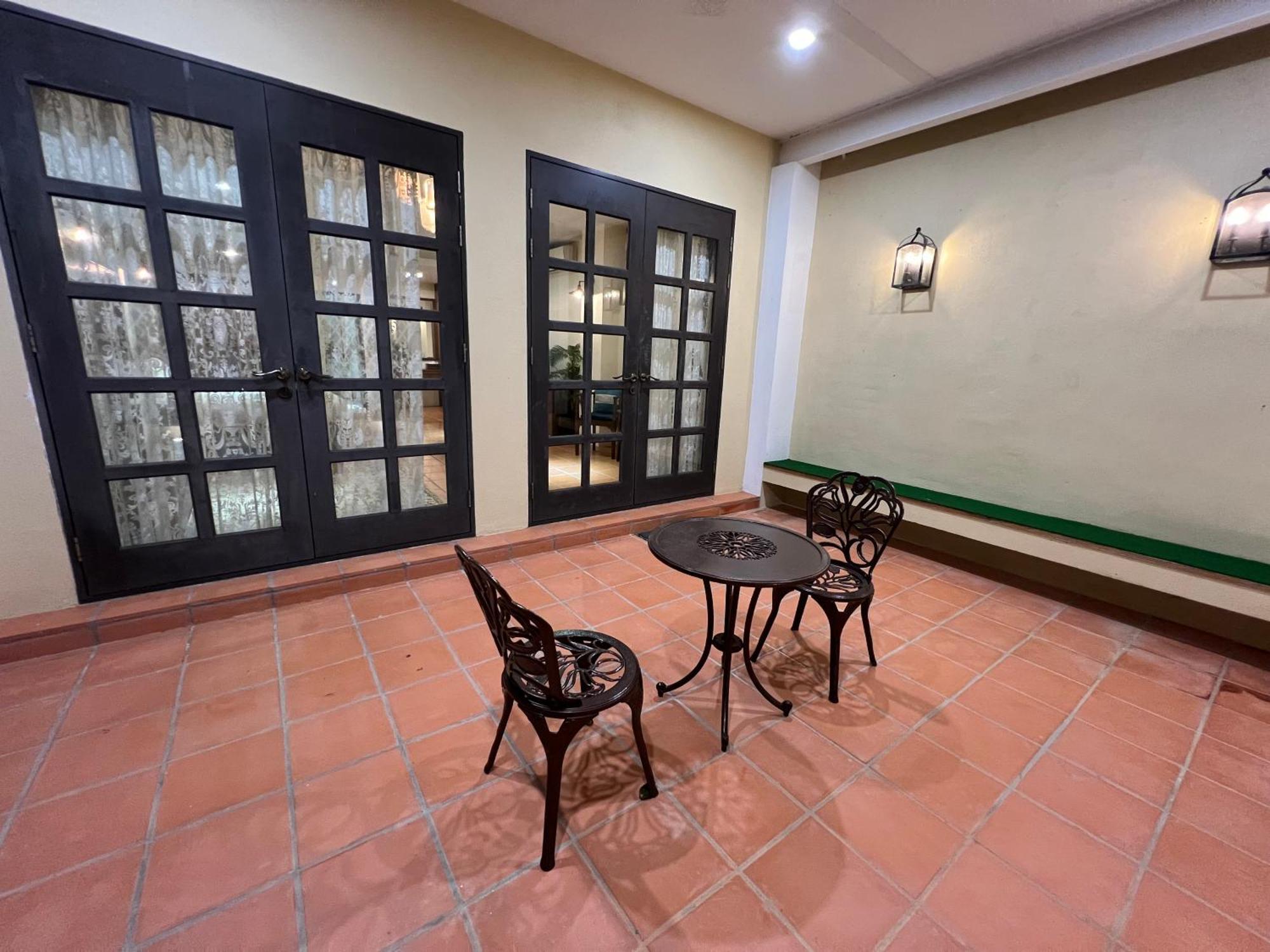 Botanica Mansion Balik Pulau Exterior foto
