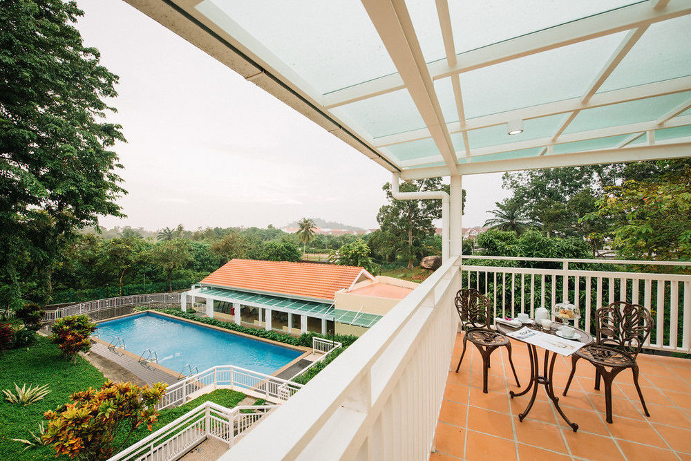 Botanica Mansion Balik Pulau Exterior foto